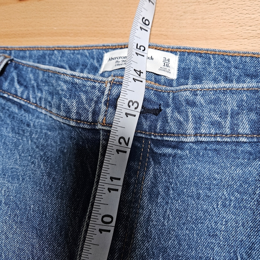 Abercrombie & Fitch 90s Straight Ultra High Rise Jeans 34/18R - Picture 6 of 7